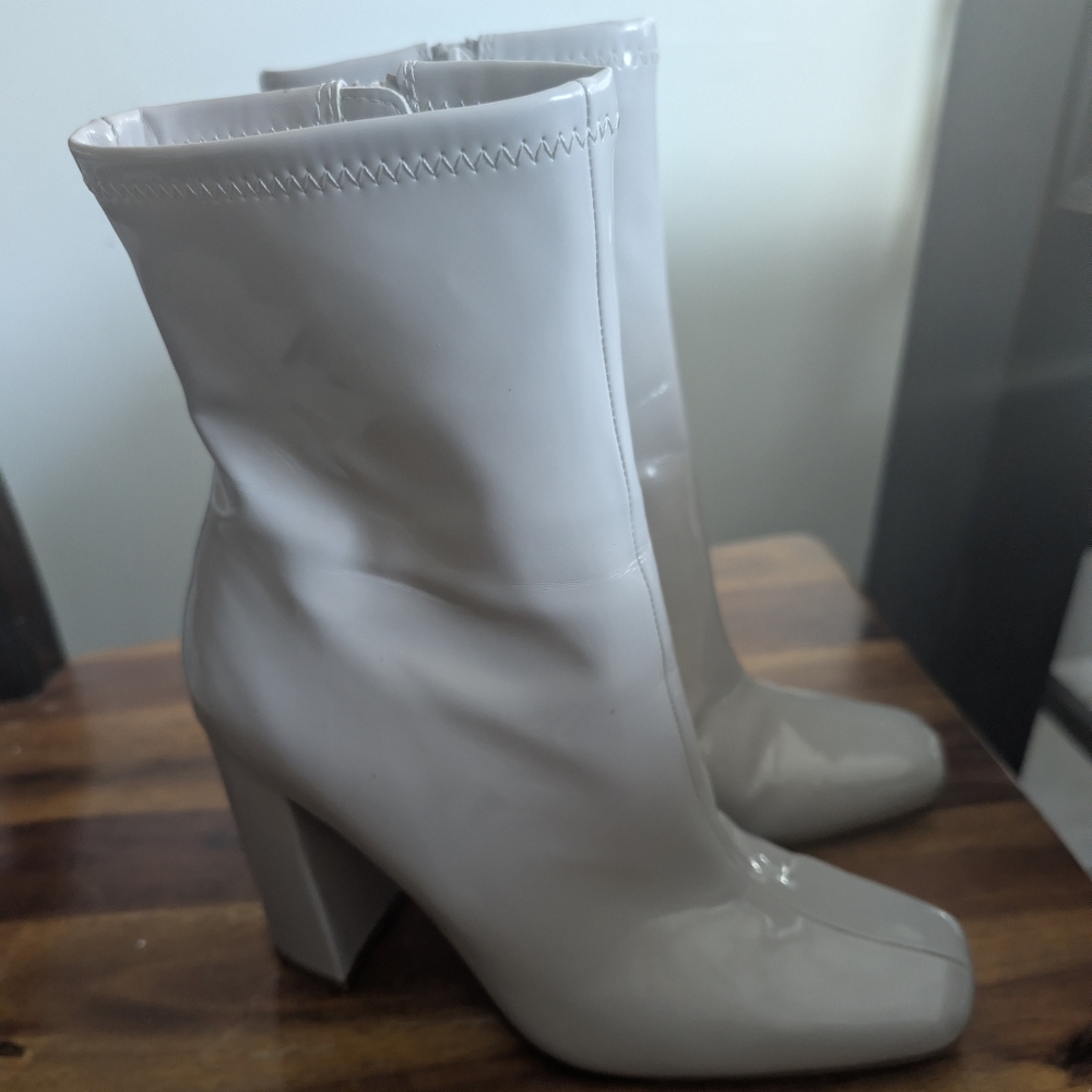 Steve Madden Boot Lynden Square Toe Side Zip Block Heel Ankle Boot Bone   Sz 8.5 - Picture 8 of 12